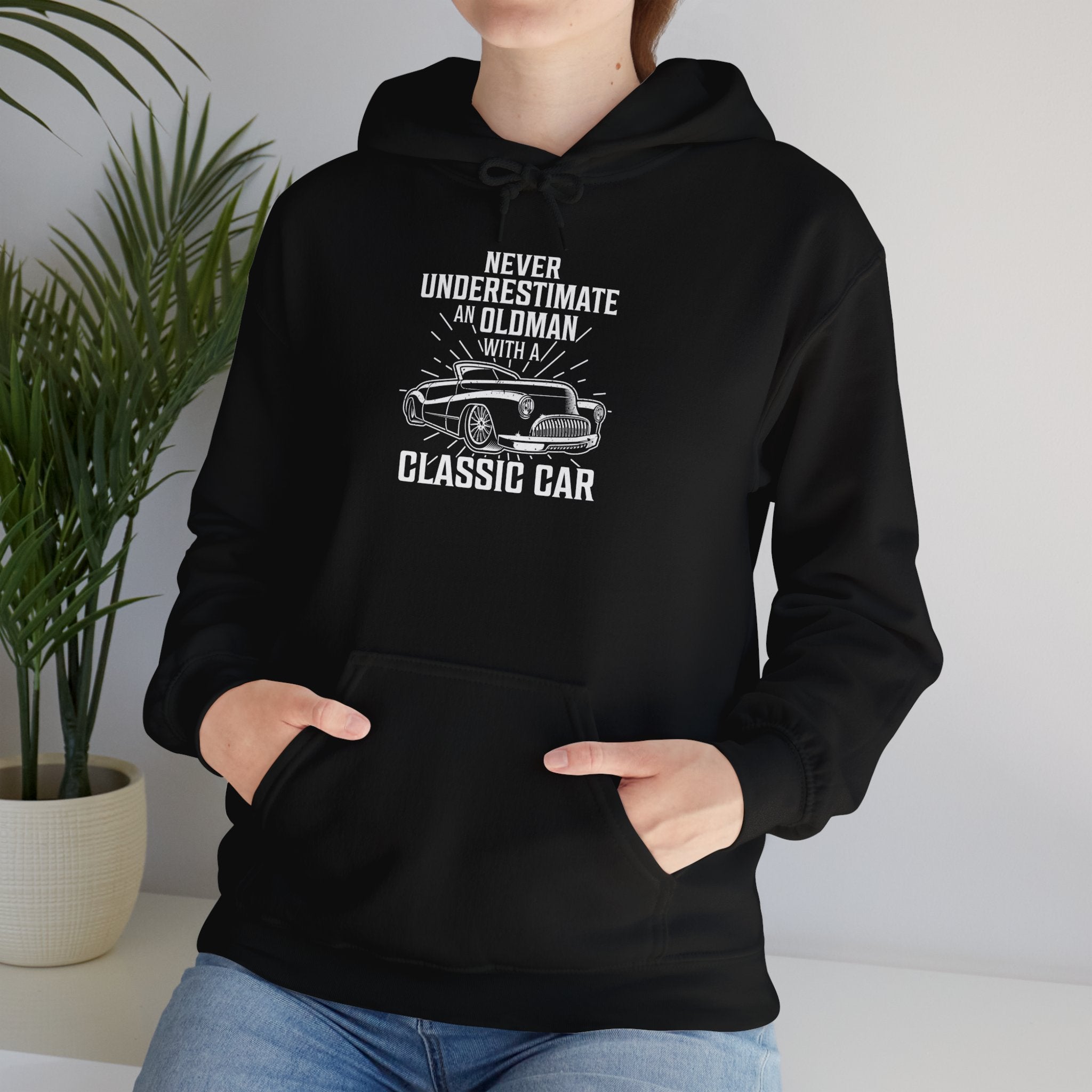 "NEVER UNDERESTIMATE AN OLD MAN WITH A CLASSIC CAR" Unisex Heavy Blend™ Hooded Sweatshirt