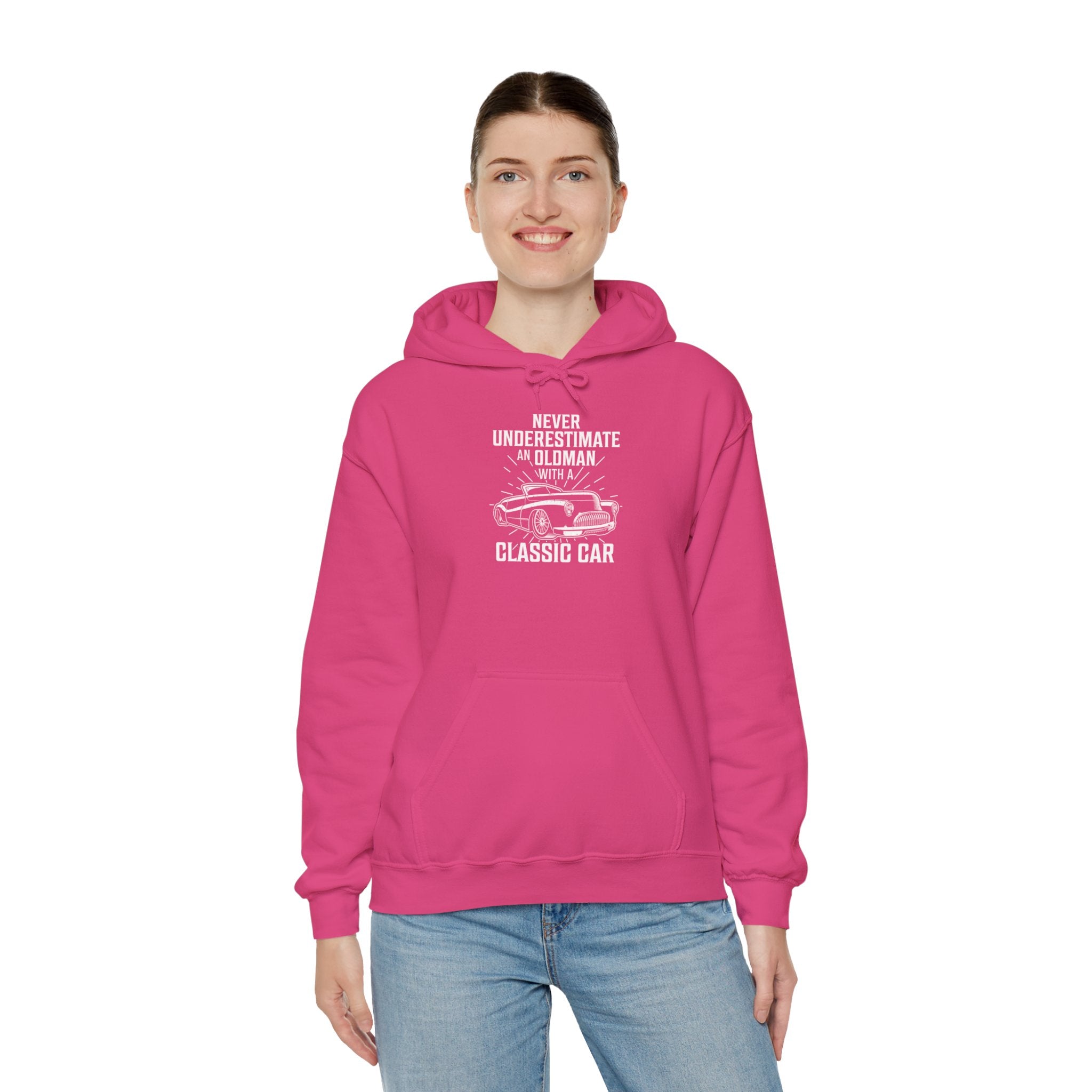 "NEVER UNDERESTIMATE AN OLD MAN WITH A CLASSIC CAR" Unisex Heavy Blend™ Hooded Sweatshirt