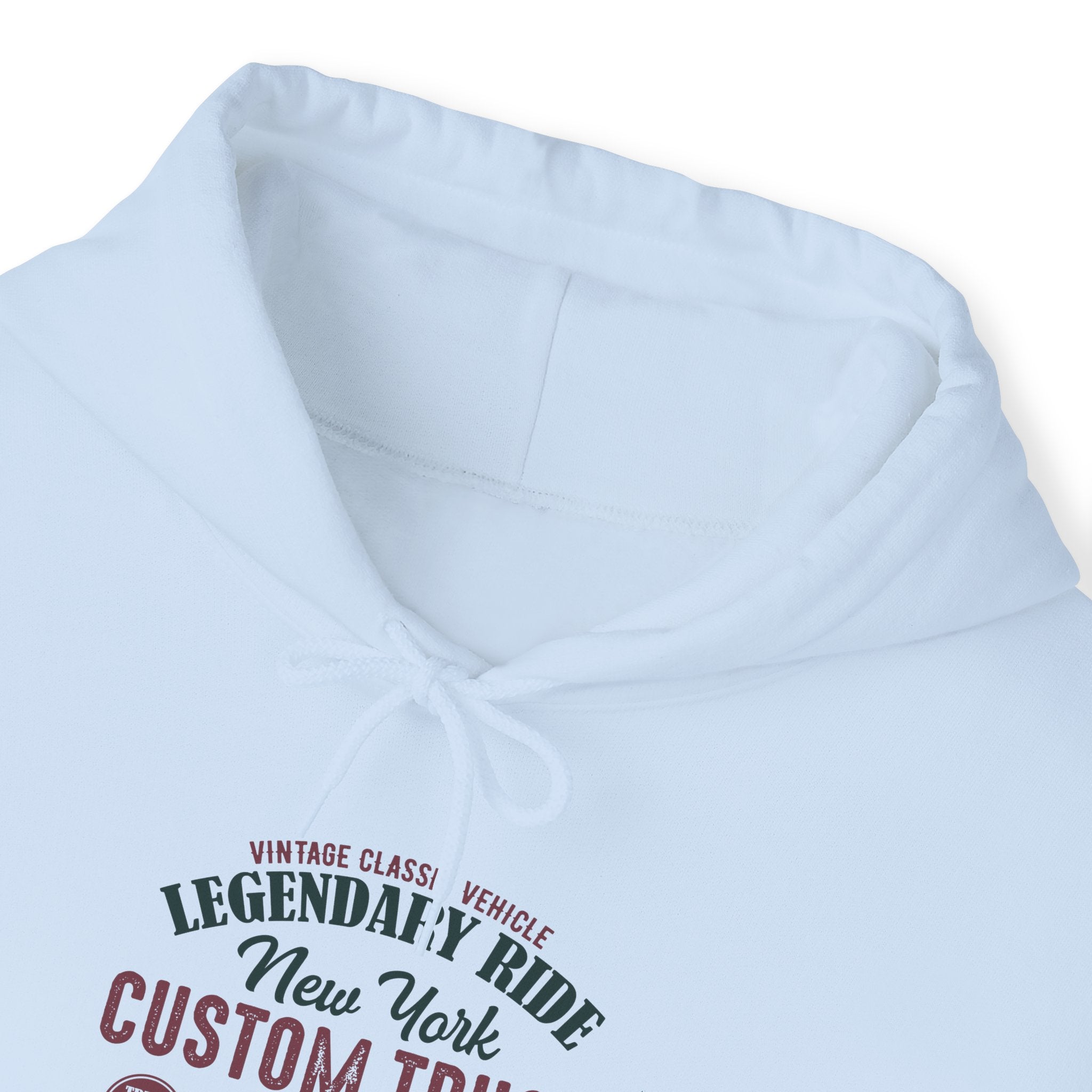 "CUSTOM TRUCK 1943 VINTAGE GARAGE" Unisex Heavy Blend™ Hooded Sweatshirt