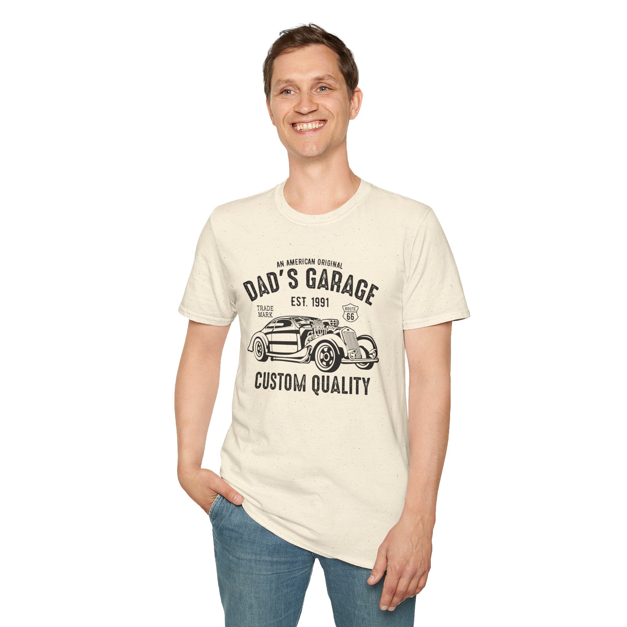 "DAD'S GARAGE CUSTOM QUALITY" Unisex Soft style T-Shirt