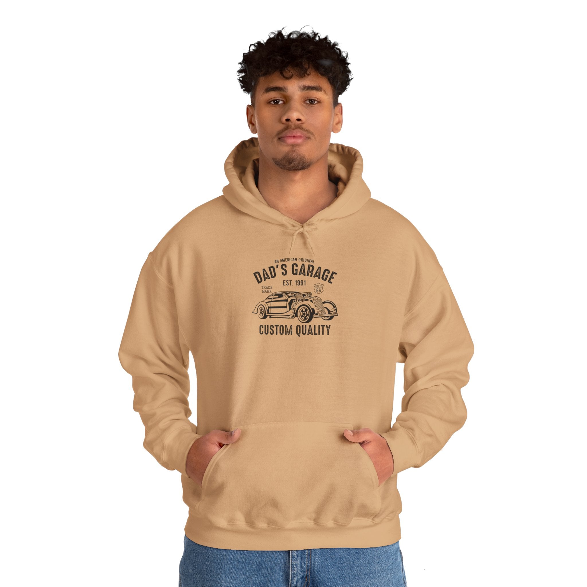 "DAD'S GARAGE CUSTOM QUALITY" Unisex Heavy Blend™ Hooded Sweatshirt