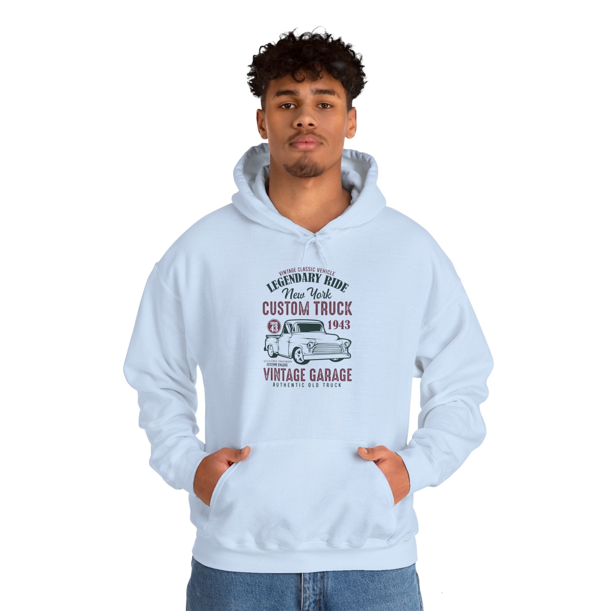 "CUSTOM TRUCK 1943 VINTAGE GARAGE" Unisex Heavy Blend™ Hooded Sweatshirt