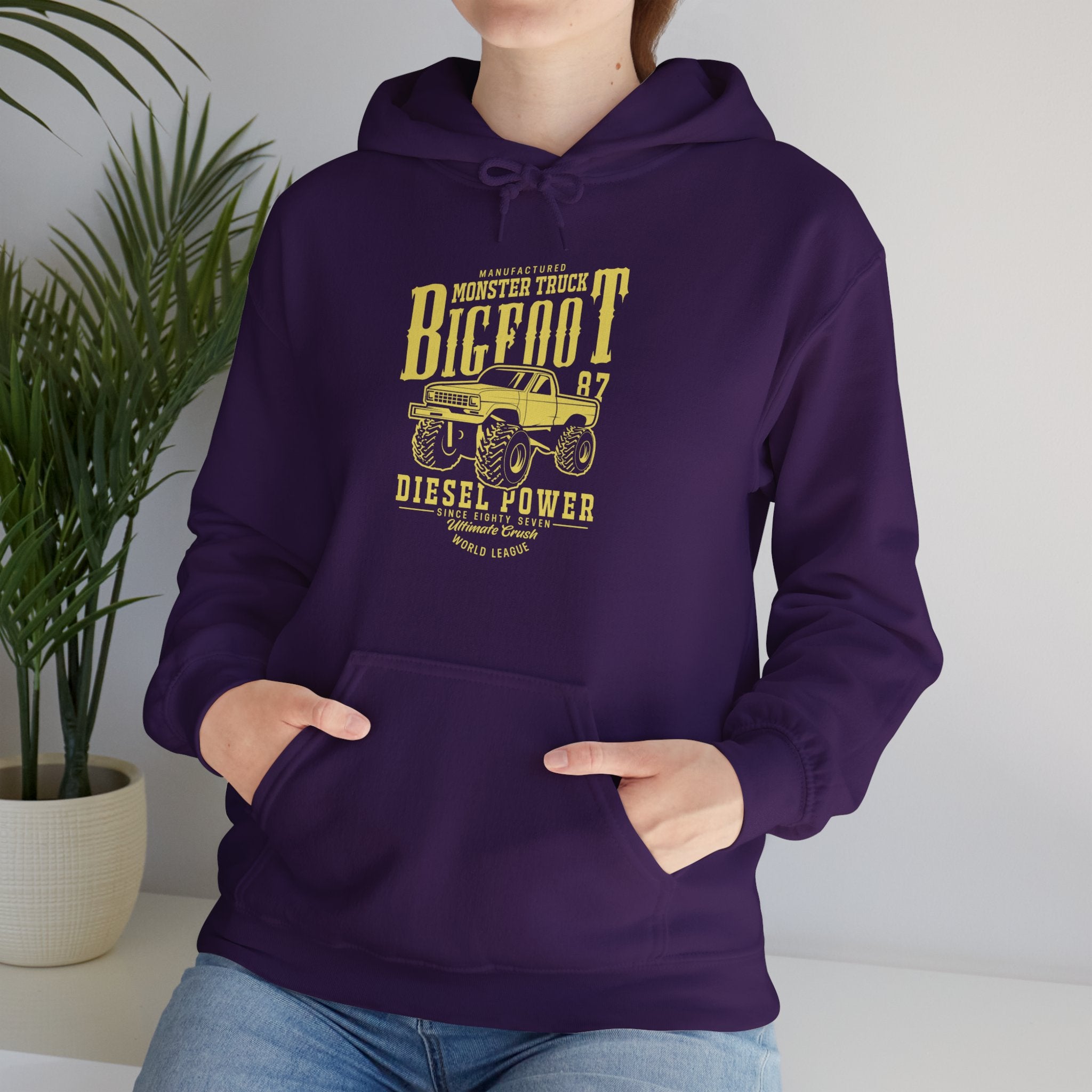 "BIGFOOT DIESEL POWER" Unisex Heavy Blend™ Hooded Sweatshirt