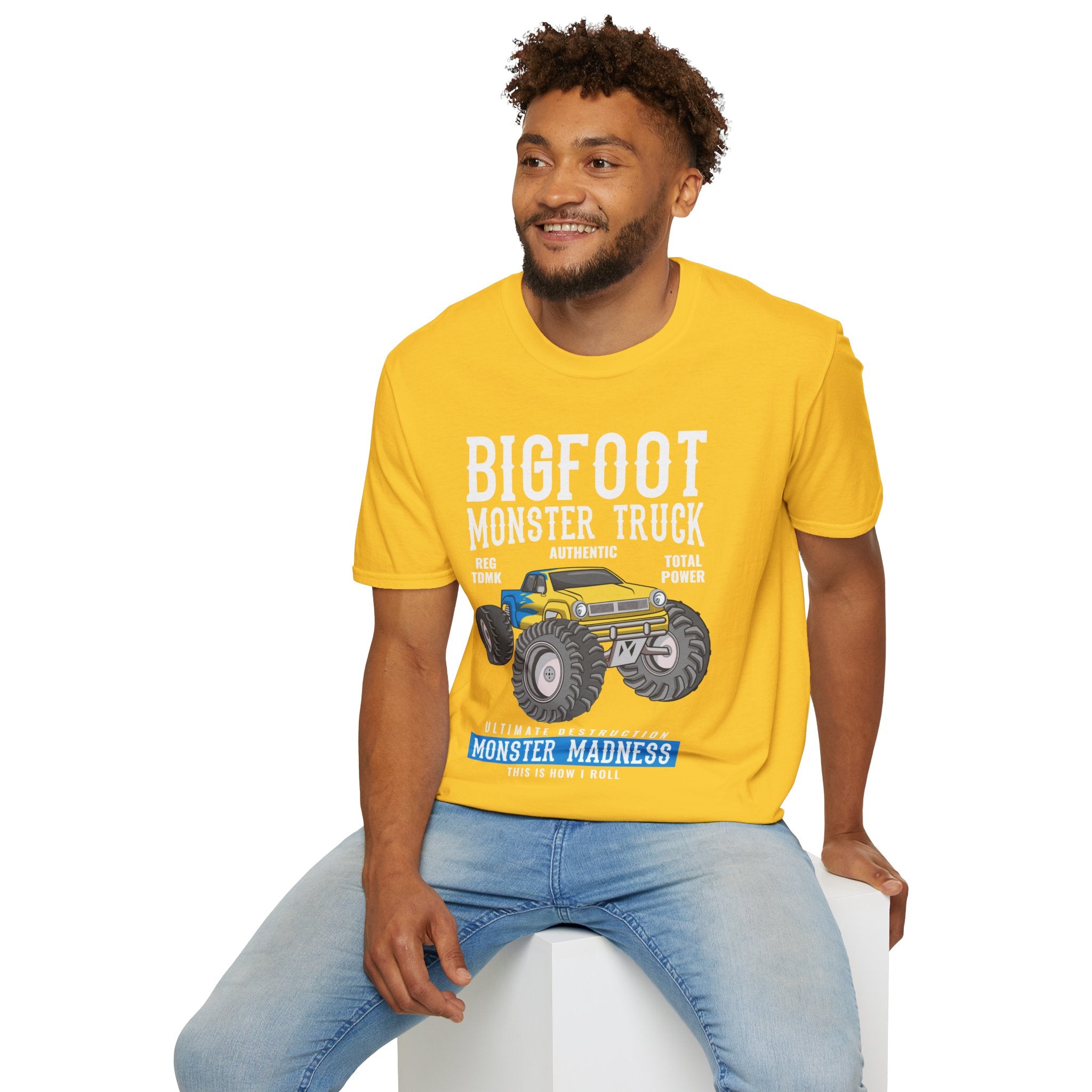 "BIGFOOT MONSTER TRUCK MONSTER MADNESS" Unisex Soft style T-Shirt